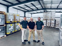 PFINDER USA con almacén totalmente abastecido